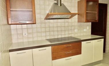 Alquiler de casa con piscina en Ph camino de Cruces