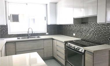 SeVende Apto.en Marbella  Pent House