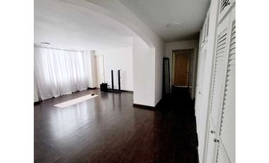 SeVende Apto.en Marbella  Pent House