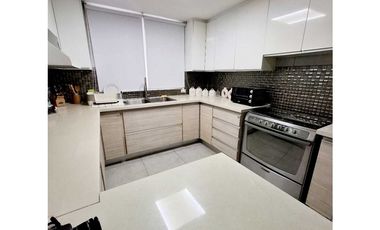 SeVende Apto.en Marbella  Pent House