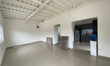 PEDREGAL  / LOCAL COMERCIAL / IDEAL PARA TALLER/ 1000M / YH