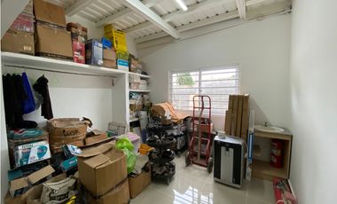 PEDREGAL  / LOCAL COMERCIAL / IDEAL PARA TALLER/ 1000M / YH