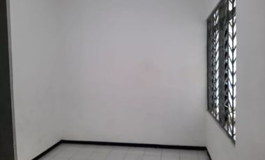 Rumah Di Pondok Candra Sidoarjo Bagus Kondisi Terawat dan Strategis