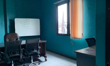 Dijual  Gudang 2 lantai daerah Pekayon Bekasi Barat