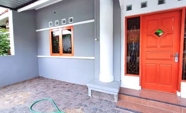 Rumah Karangasem dekat UMS jalan lebar dijual cepat BU