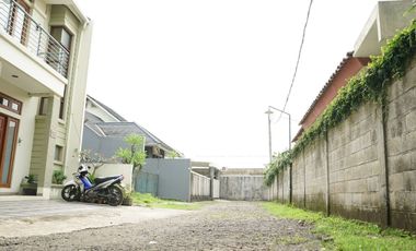 Rumah dijual Murah 2 Lt. Jatiwaringin, Bekasi dekat ke LRT Jatibening