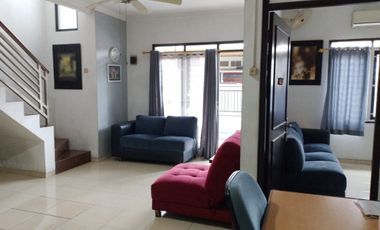 Rumah dijual Murah 2 Lt. Jatiwaringin, Bekasi dekat ke LRT Jatibening