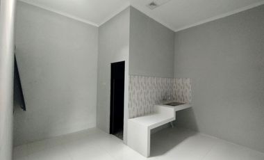 Rumah Cantik Modern Pesan Bangun di Banjarsari Solo (AD)