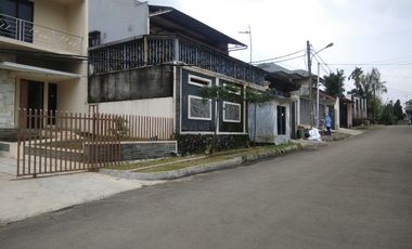 Rumah Ready View Gunung Salak, row jalan lebar di pamoyanan hijau