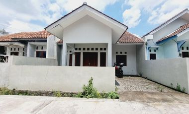 Rumah Nyaman 129m2 Murah Tohudan Colomadu