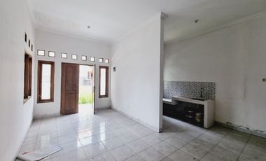 Rumah Nyaman 129m2 Murah Tohudan Colomadu