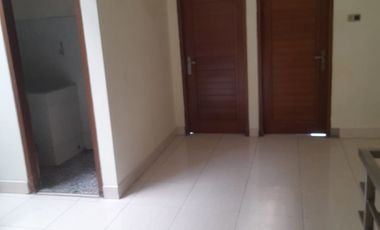DISEWa RUMAH MINIMALIS  Pondok kelapa Jakarta timur