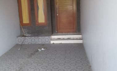 DISEWa RUMAH MINIMALIS  Pondok kelapa Jakarta timur