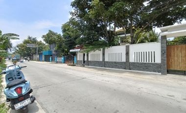 Rumah Mewah 768m² Nyaman Halaman Luas Dekat Bandara