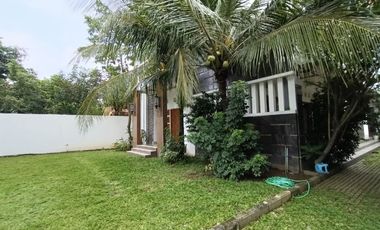 Rumah Mewah 768m² Nyaman Halaman Luas Dekat Bandara