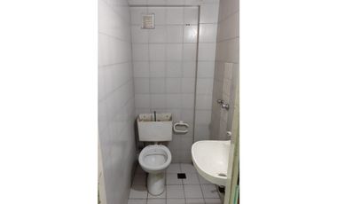 CASA Y DEPTO CALLE PARIS