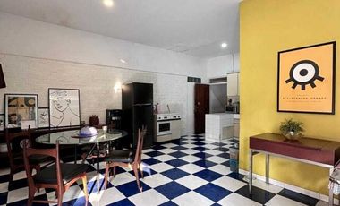 Rumah terdiri dari 2 bangunan hitung tanah dekat akses tol dalam kota
