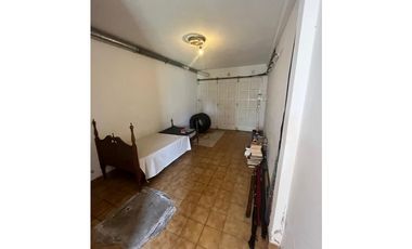 CASA 3 AMB. CON DEPTO 1 AMB EN PLANTA ALTA- 1 DE MAYO 171