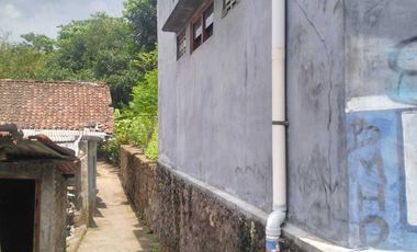 Dijual Cepat Rumah & Bangunan Murah 125m² di Sleman Yogyakarta