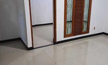 Di sewakan Rumah Luas dan Murah di Pondok Bambu, Aman, Nyaman