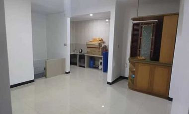 Di sewakan Rumah Luas dan Murah di Pondok Bambu, Aman, Nyaman