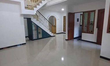 Di sewakan Rumah Luas dan Murah di Pondok Bambu, Aman, Nyaman