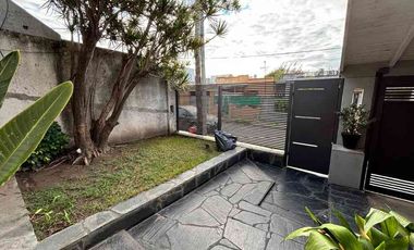 Casa en venta en Sarandi Este