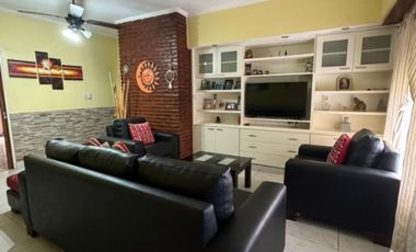 Casa en venta en Lomas de Zamora Oeste