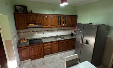 Casa en venta en Lomas de Zamora Oeste
