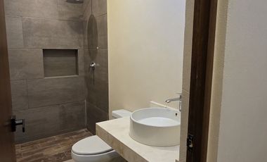 CASA EN VENTA MERIDA, PLAYA CHICXULUB, KAVANNA TIPO VILLA, ENTREGA INMEDIATA.