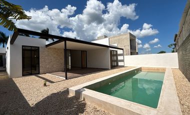 CASA EN VENTA MERIDA, PRIVADA ROCIO COUNTRY LIVING, MOD. 220 1 PLANTA, LISTA.