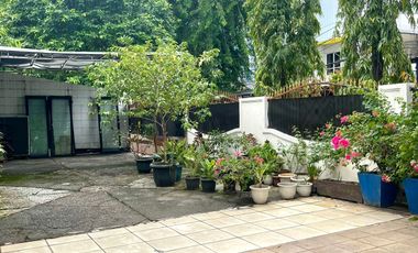 Rumah Asri, Hoek, Bagus SHM di Cempaka Putih Tengah, Jakpus, Dekat TOL