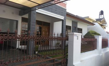 Semarang hujan 1jam banjir : ini rmh bebas banjir di bukitsari