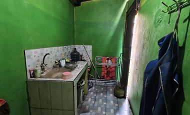 Ruang Usaha Strategis Dekat Kampus UNS Jebres