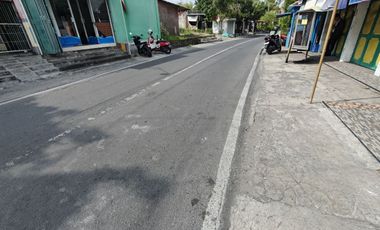 Ruang Usaha Strategis Dekat Kampus UNS Jebres