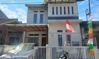Rumah 2 lt siap huni komplek Cibabat dkt pemkot Cimahi jl pesantren