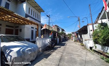 Rumah 2 lt siap huni komplek Cibabat dkt pemkot Cimahi jl pesantren