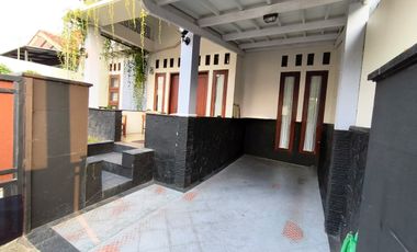 Dijual Rumah Siap Huni Tanah 120m2 di Taman Nuansa Majasem Cirebon