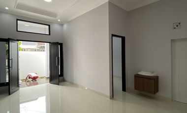 Rumah Mewah Gentan waru purba yang dekat Surakarta