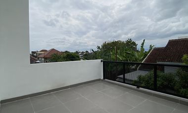 Rumah Mewah Gentan waru purba yang dekat Surakarta