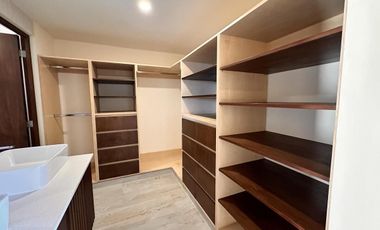 CASA EN VENTA MERIDA, PLAYA CHUBURNA, FRENTE AL MAR, ENTREGA INMEDIATA.