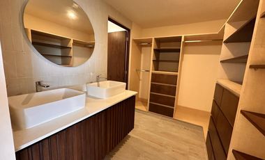 CASA EN VENTA MERIDA, PLAYA CHUBURNA, FRENTE AL MAR, ENTREGA INMEDIATA.