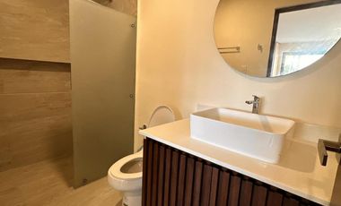 CASA EN VENTA MERIDA, PLAYA CHUBURNA, FRENTE AL MAR, ENTREGA INMEDIATA.