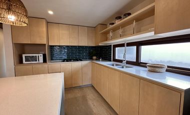 CASA EN VENTA MERIDA, PLAYA CHUBURNA, FRENTE AL MAR, ENTREGA INMEDIATA.