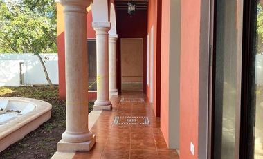 CASA EN VENTA MERIDA, VALLADOLID, PRIVADA FINCAS LOS ALAMOS, MOD. SISAL, LISTA.