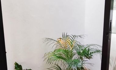 CASA EN VENTA MERIDA, CHOLUL, PRIVADA SAUCES DIECISEIS, TIPO TH, LISTO.