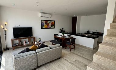 CASA EN VENTA MERIDA, CHOLUL, PRIVADA SAUCES DIECISEIS, TIPO TH, LISTO.