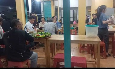 Di sewa kan stand foodcourt ukuran 1x2m; 1,5x2m, 3x4m