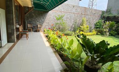 Rumah Mewah Lokasi Strategis Sari Jadi Bandung