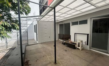 🏡 VENTA DE CASA EN COLONIA LA PAZ – 6 RECÁMARAS CON BAÑO PROPIO C/U